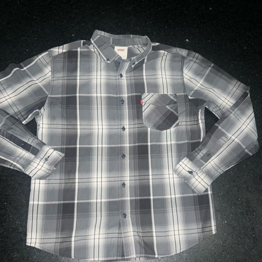 LEVI’S MEN’S BLACK & GREY PLAID LIGHTWEIGHT LONG SLEEVE SHIRT SZ L